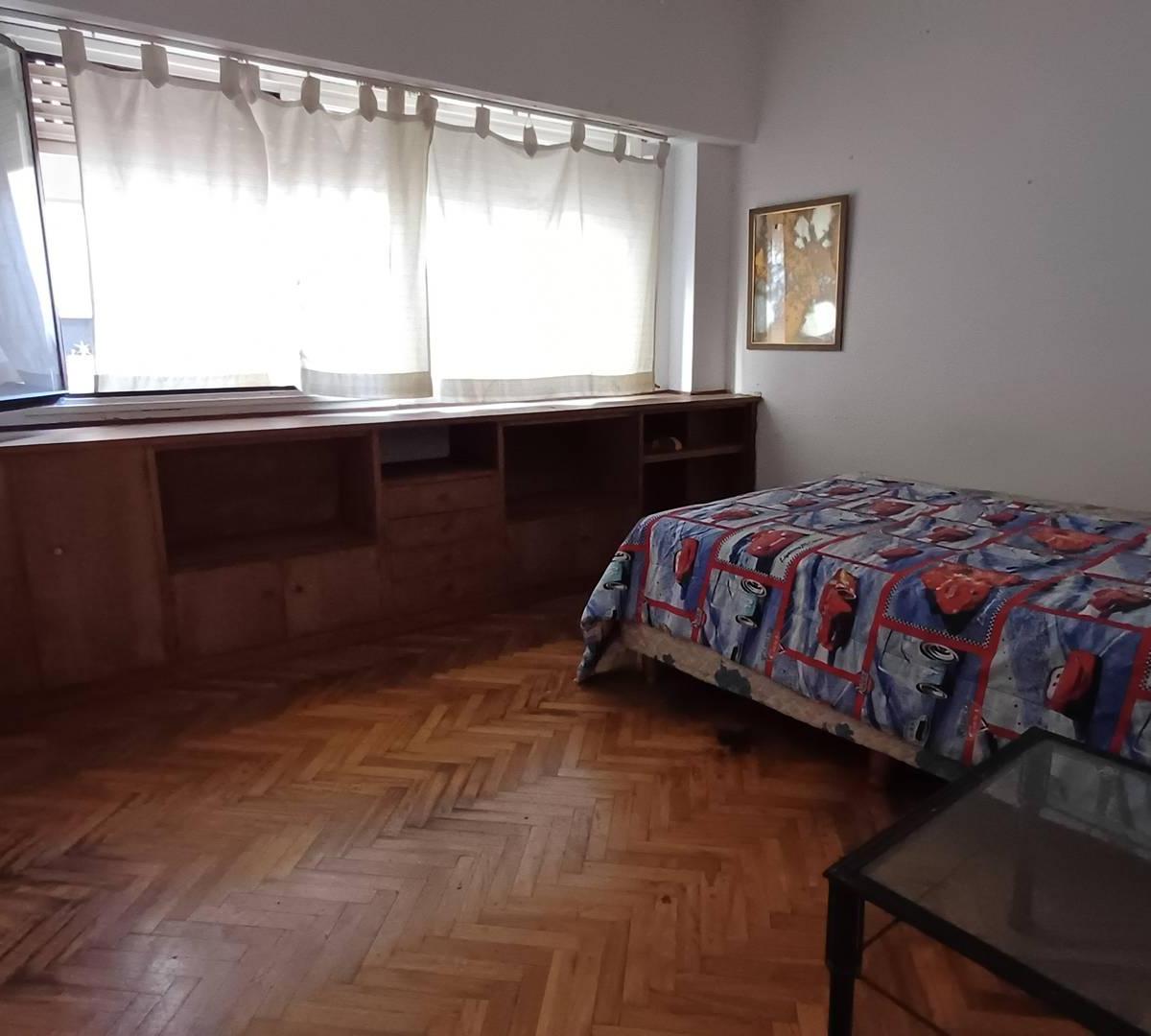 Departamento en Gral. Urquiza 100 4