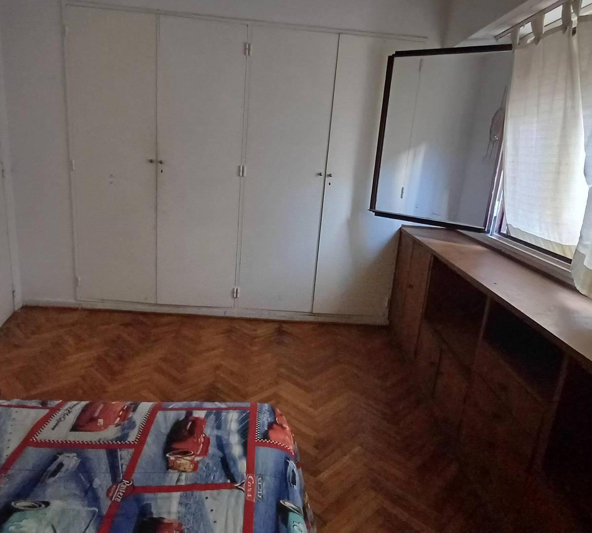 Departamento en Gral. Urquiza 100 3
