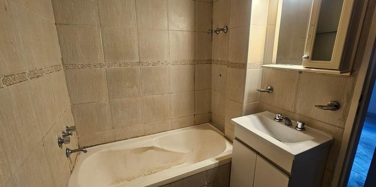 Venta PH 2 Ambientes con Terraza en Caballito Apto Crédito 2