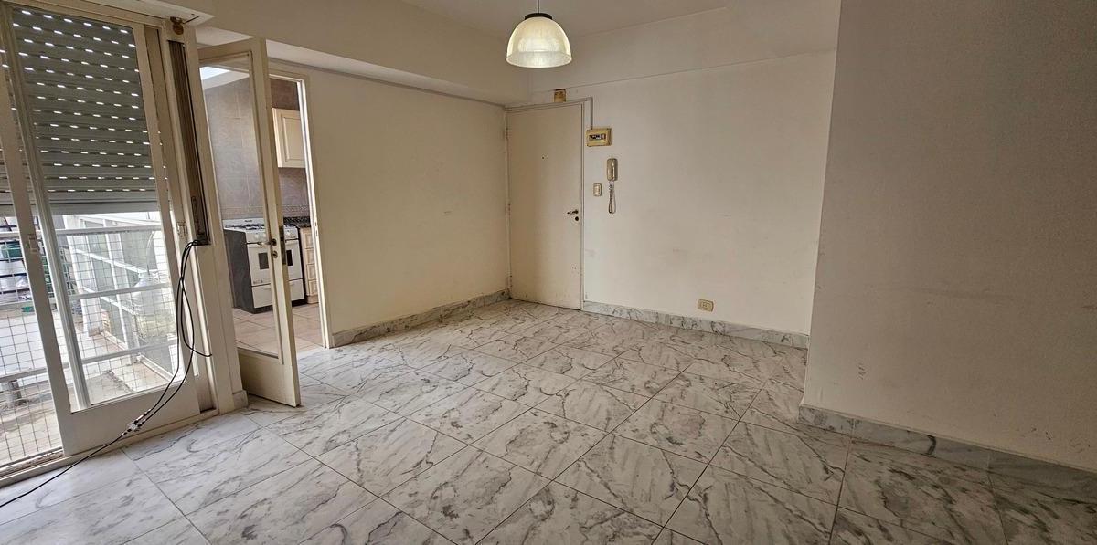 Venta PH 2 Ambientes con Terraza en Caballito Apto Crédito 3