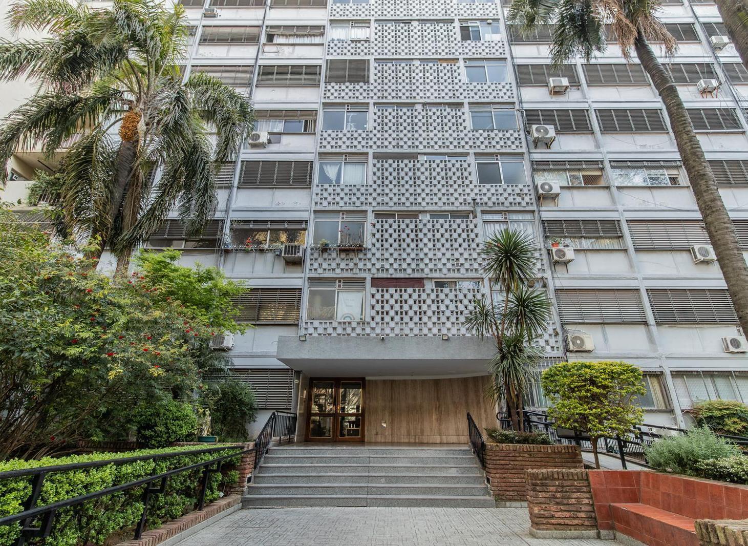 Foto de Venta departamento 4 ambientes Flores muy luminoso, imagen 1