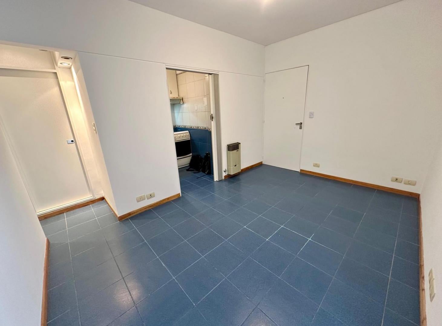Foto de Venta Amplio dos ambientes en Almagro, imagen 2