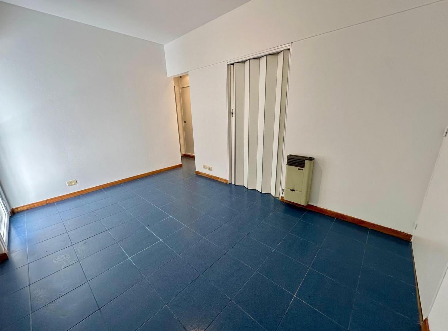 Foto de Venta Amplio dos ambientes en Almagro, imagen 4