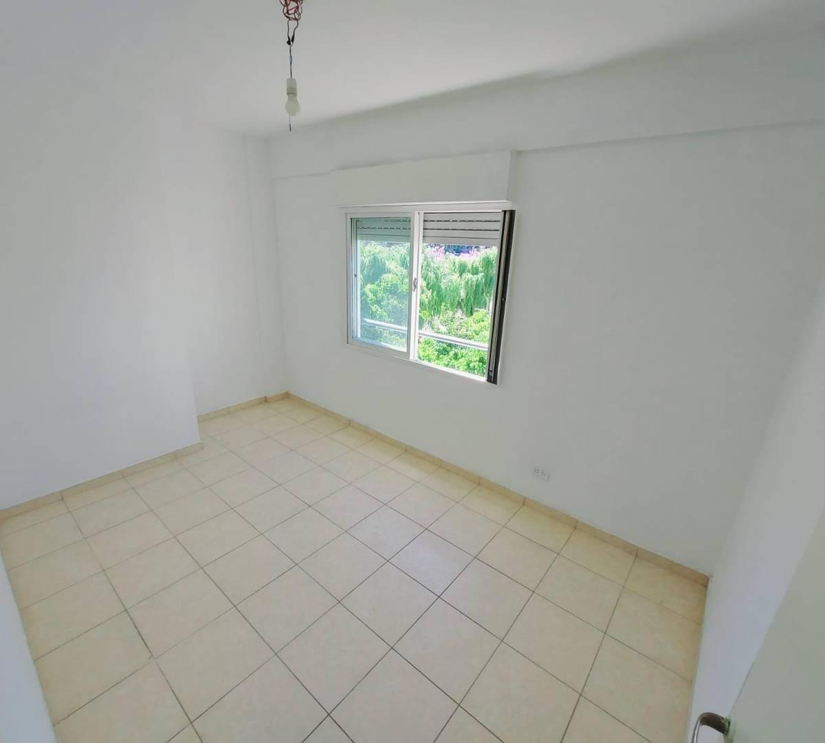 Departamento en Av Escalada 4215 5