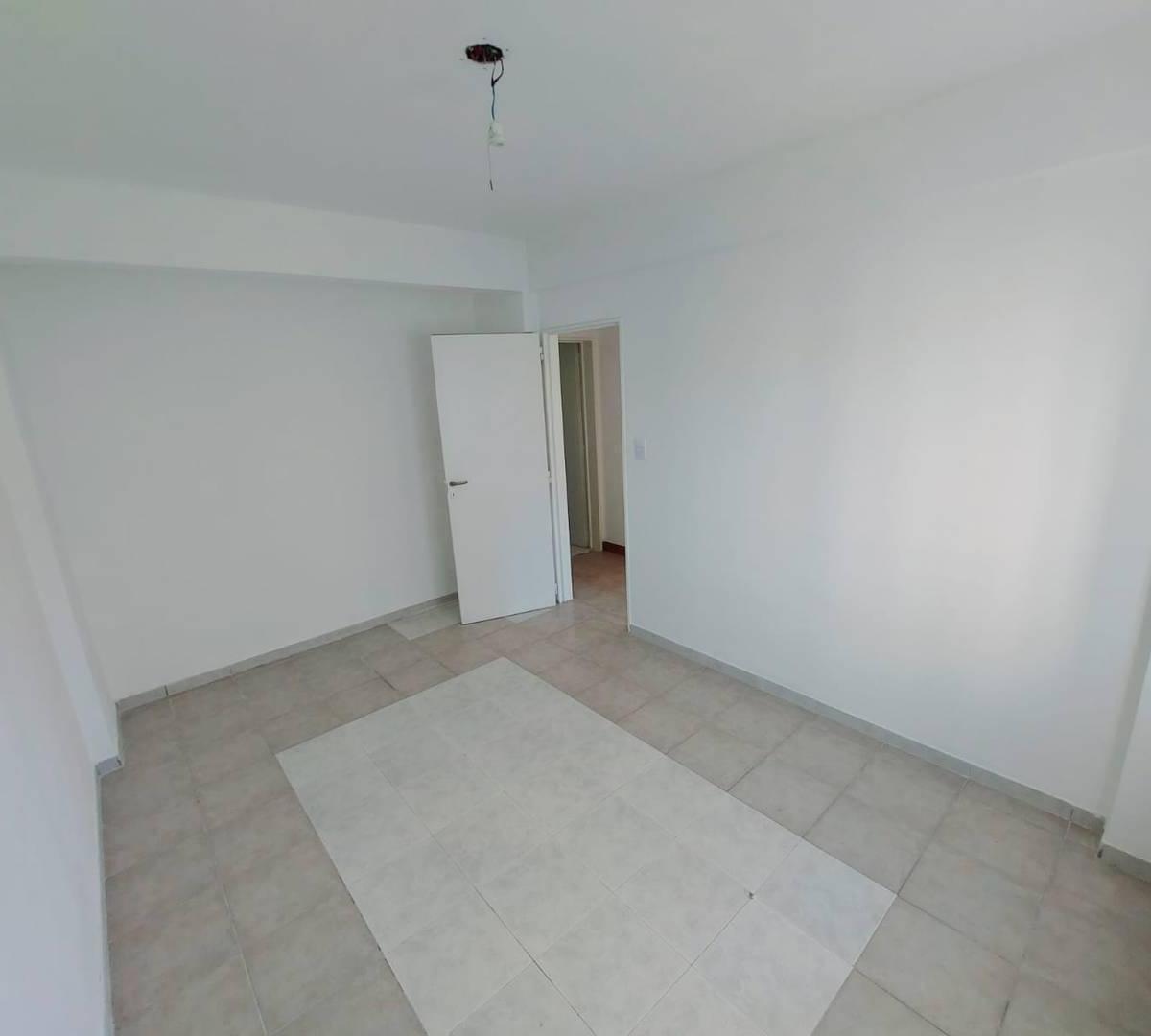 Departamento en Av Escalada 4215 3
