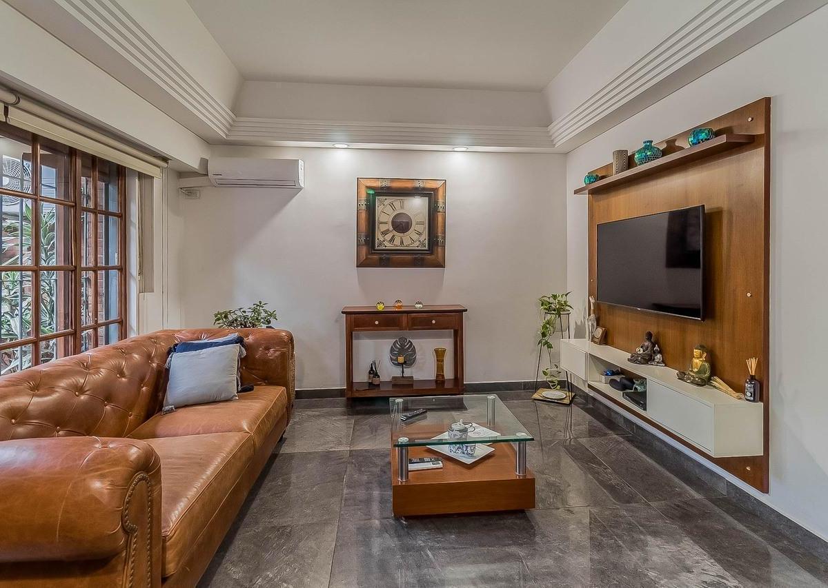 Casa en Venta, con Jardin y Pileta, en Flores 1