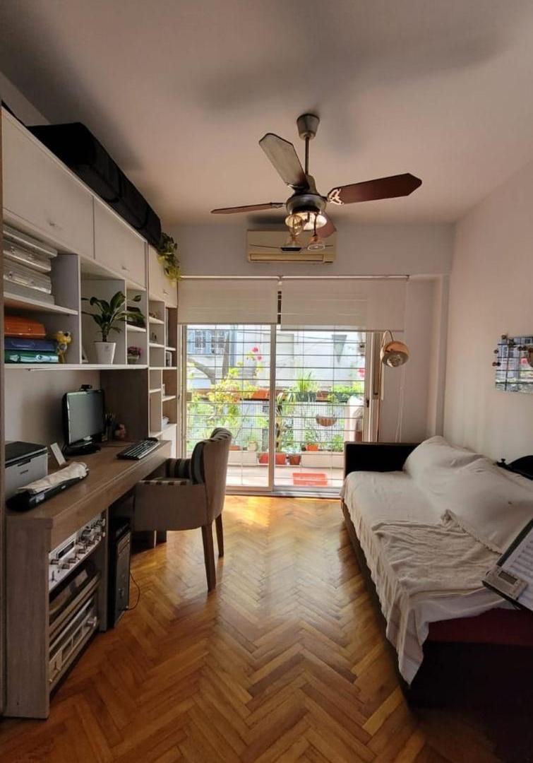 Foto de 2 AMBIENTES SÚPER LUMINOSO CON BALCÓN AL FRENTE Y COCINA REFACCIONADA, imagen 4