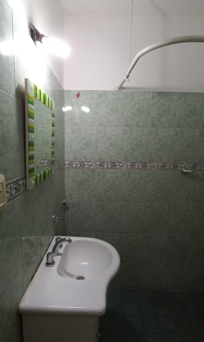 Vendo Casa C/dos Dormit C/cochera 3
