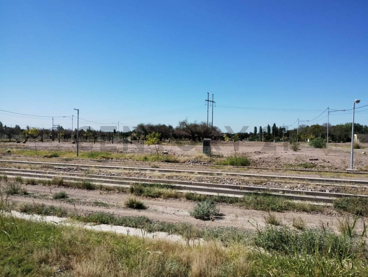 Lote Muy Bien Ubicado Dentro del Barrio Ampros VIII, Calle Videla Aranda de Cruz de Piedra, Ma. 1