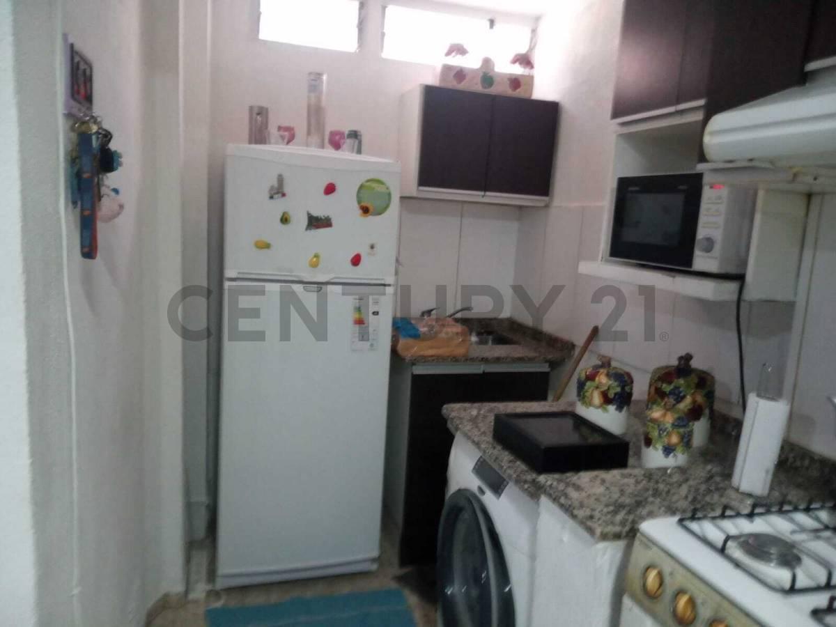 Hermoso Departamento en Venta en Complejo Cerrado en Las Heras, Mendoza 2