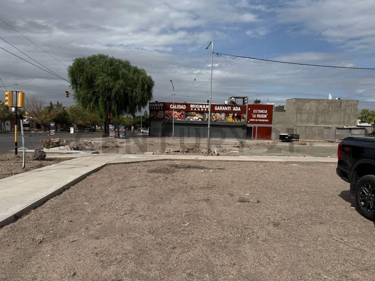 Dl Paradigma S. a Vende de Terreno 3