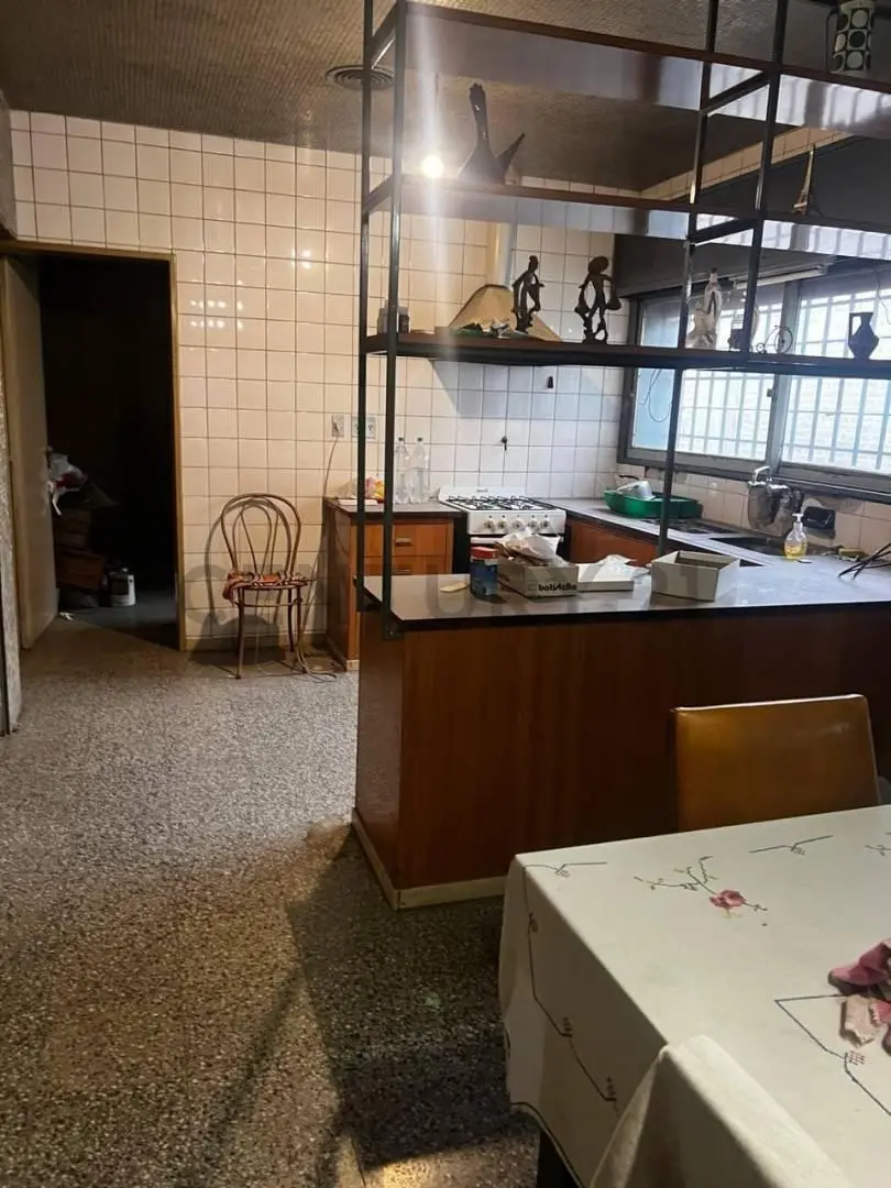 Casa a reciclar en venta  + Lote – Sección 6 Residencial Norte, Ciudad de Mendoza 3