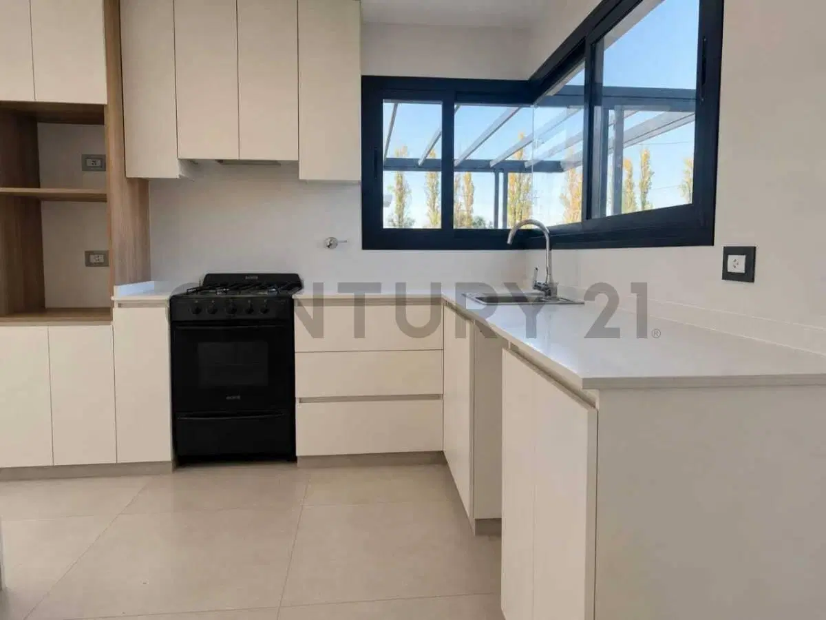 CASA EN VENTA BARRIO LA QUEBRADA LUJAN DE CUYO 3