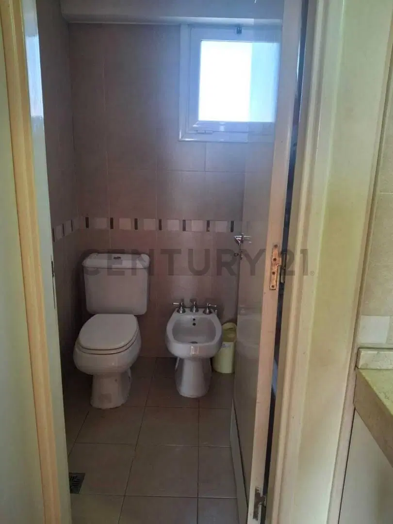 VENTA DEPARTAMENTO EDIFICIO CARRILES 4