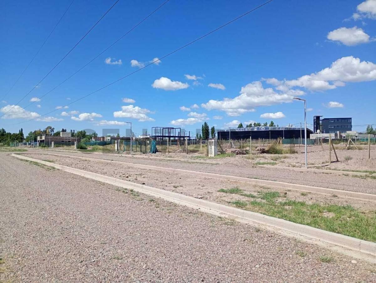 LOTE EN VENTA BARRIO LA HERRADURA