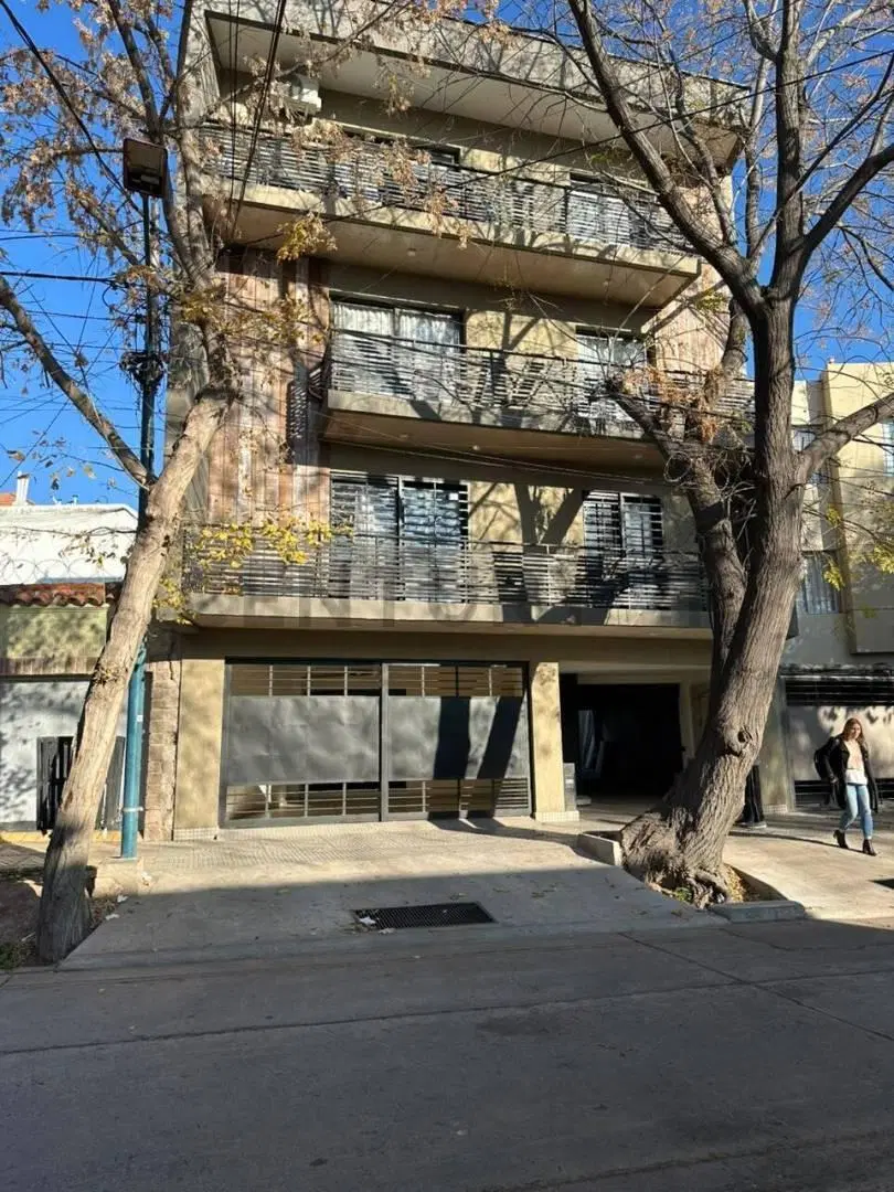 DEPARTAMENTO GODOY CRUZ 4