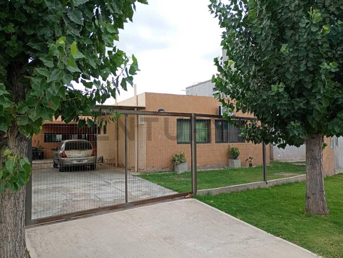 Foto de CASA EN VENTA BARRIO LA MORA, imagen 3