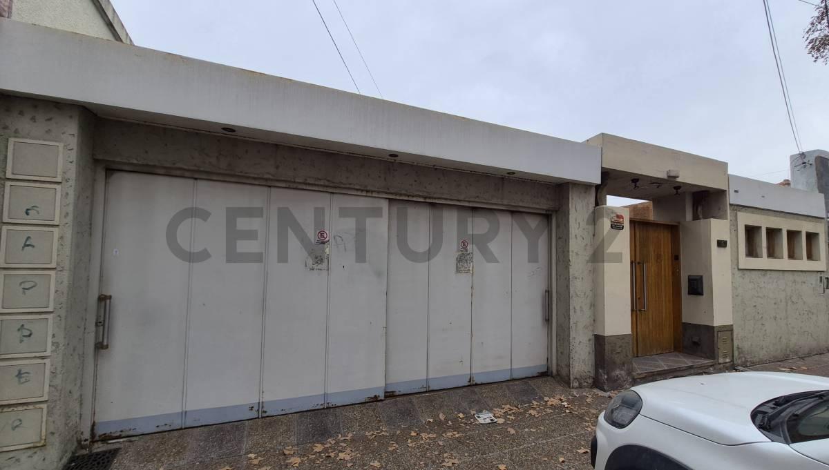 Foto de CHALET EN CENTRO DE SAN RAFAEL EN VENTA, imagen 1
