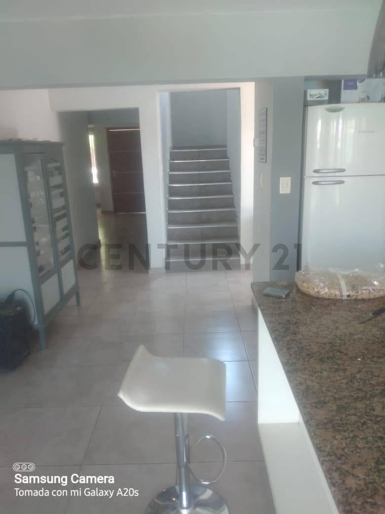 Foto de Venta Casa Pinares de Furlotti Maipu Rusell, imagen 3