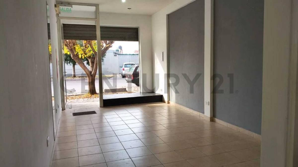 Foto de Local Comercial en Alquiler en Villa Nueva, Guaymallén, imagen 2