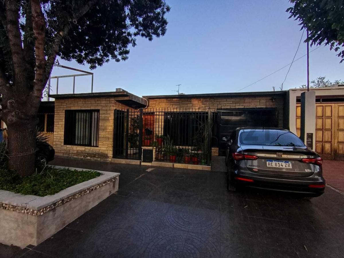 Foto de CASA EN VENTA EN BARRIO UJEMVI (LAS HERAS), imagen 1