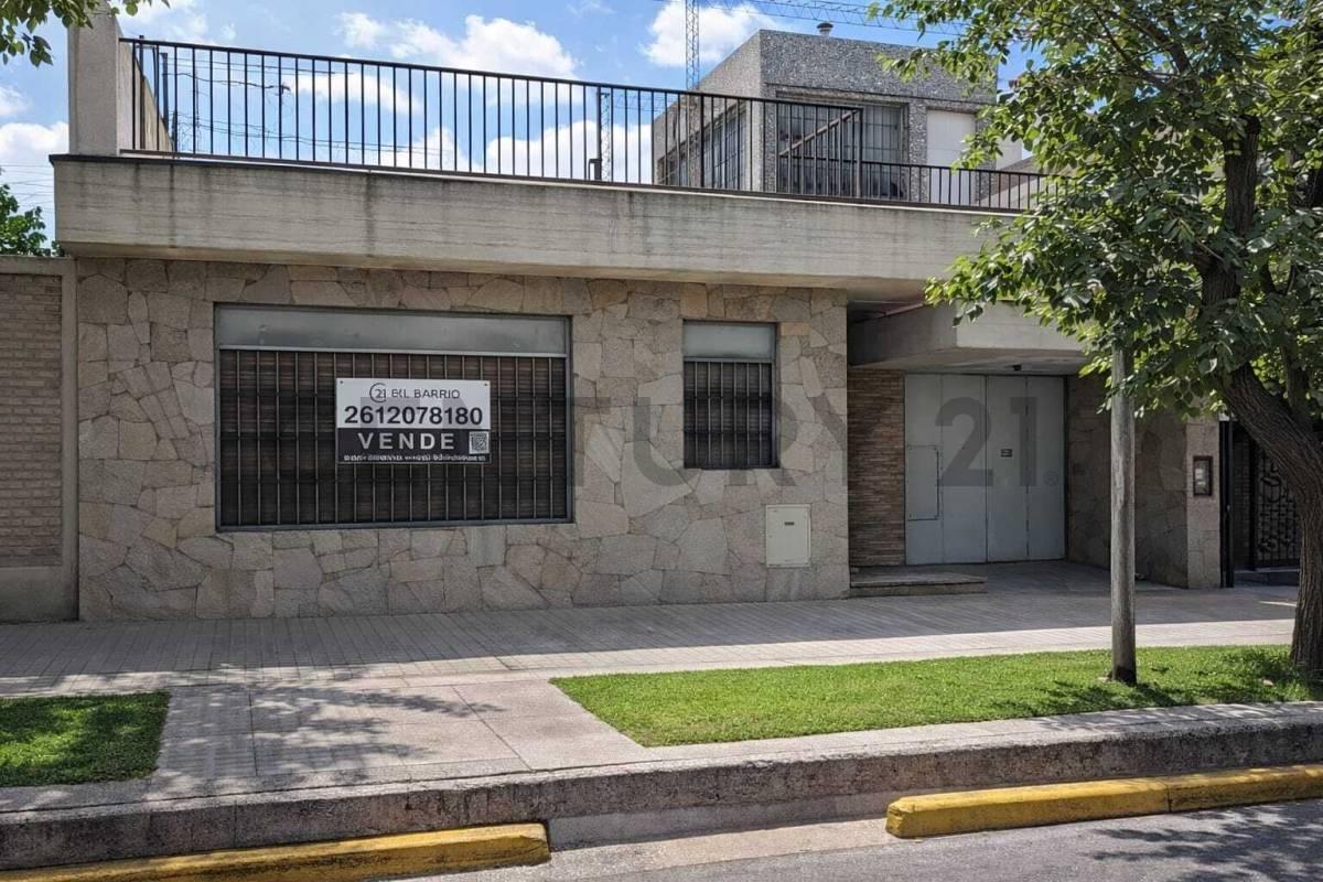 Foto de Casa a reciclar en venta + Lote – Sección 6 Residencial Norte, Ciudad, imagen 1