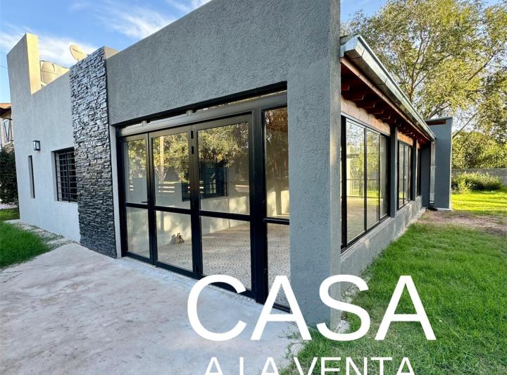 Vendo Casa en Villa RUMIPAL, Barrio Zona B 4