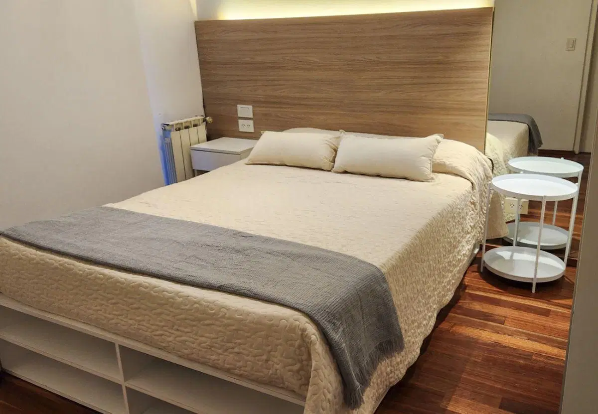 Palermo: Deco Sofisticada en Studio Funcional con Balcón - Amoblado Equipado Listo para Ingresar 4