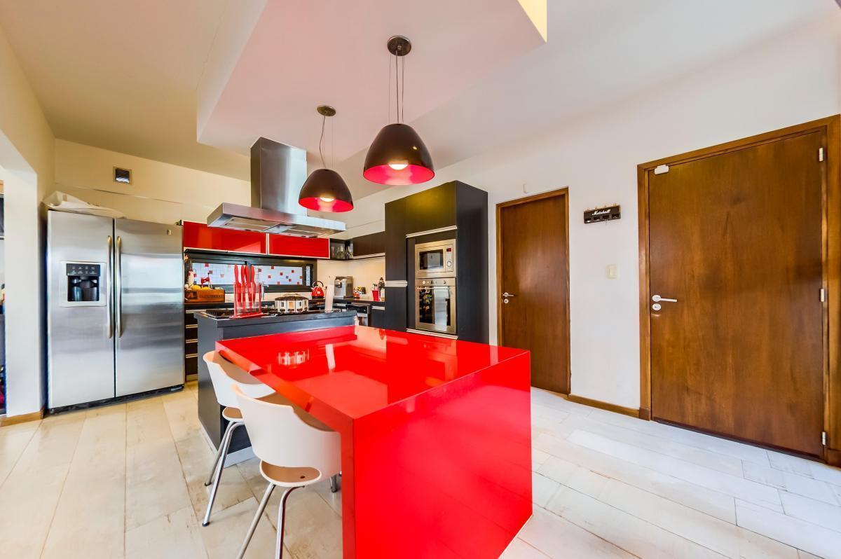 Venta Casa moderna 4 dormitorios Valle Escondido