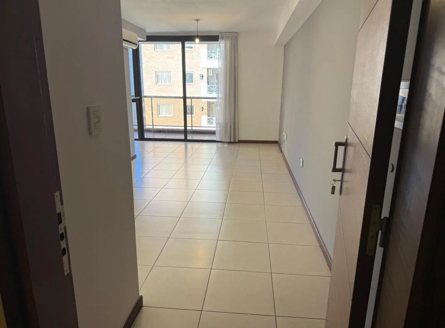 DEPARTAMENTO EN VENTA NUEVA CORDOBA 1 HAB BALCON FRENTE 5