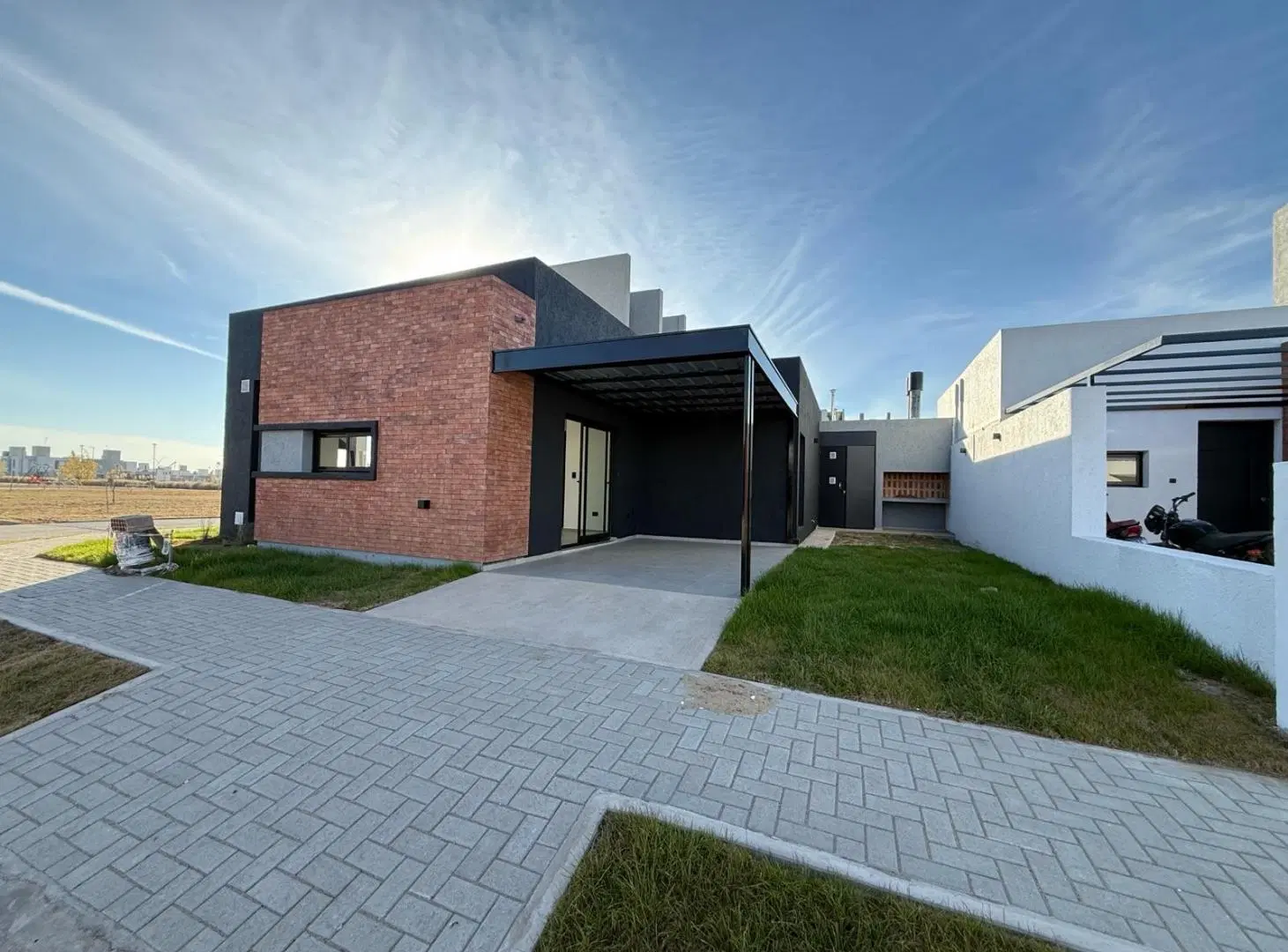 ALQUILER dos habitaciones en Quebradas De Manantiales 2 5