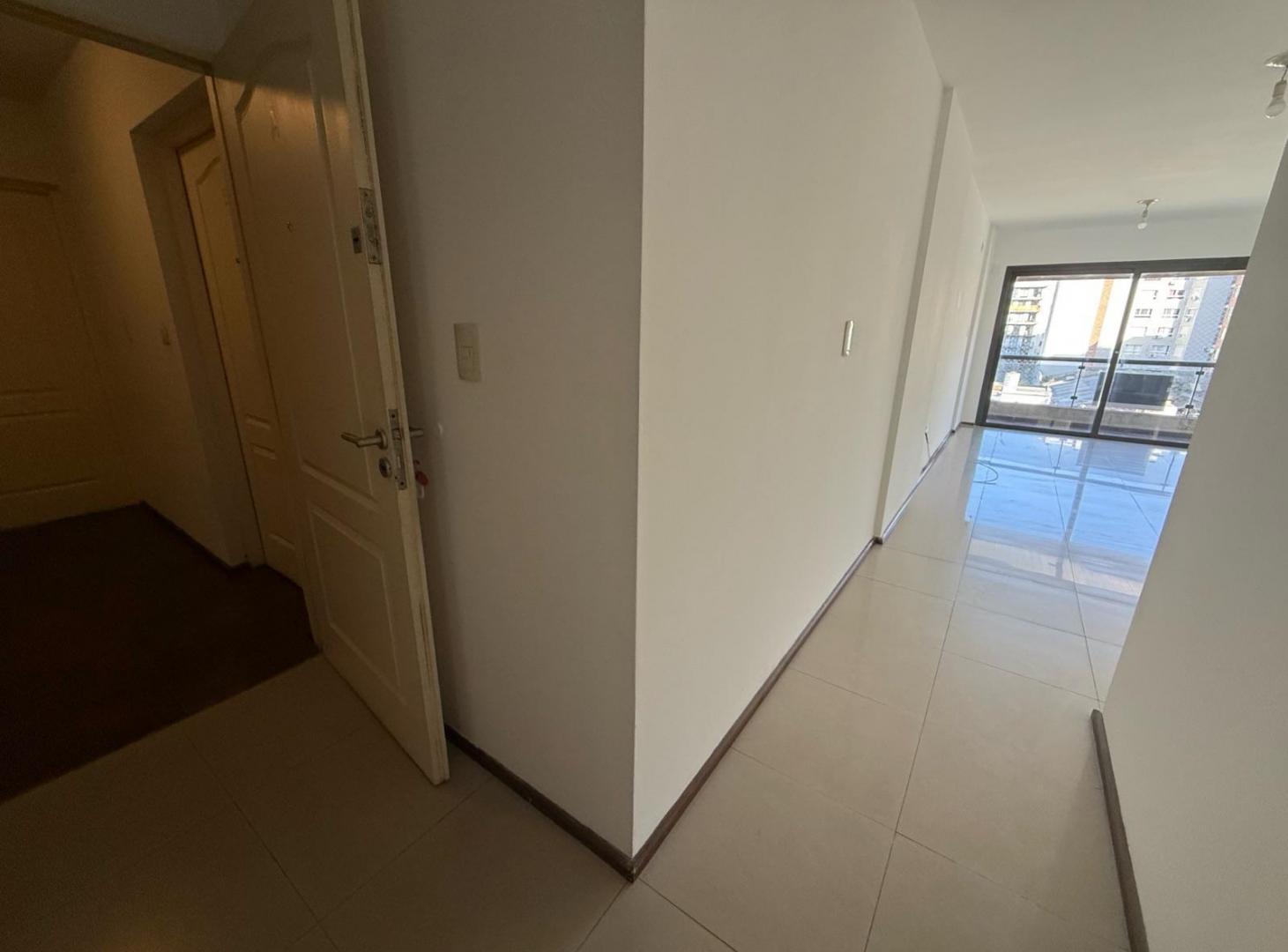 Foto de VENTA DEPARTAMENTO 2 HABITACIONES GENERAL PAZ APTO CREDITO, imagen 4