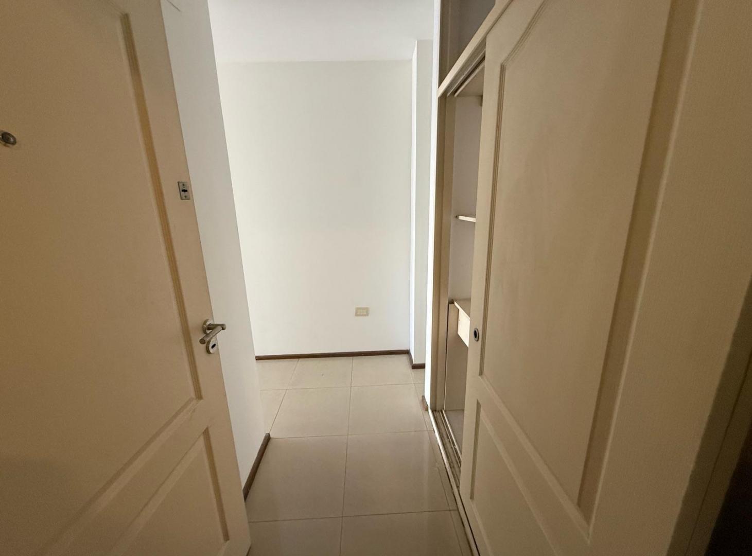 Foto de VENTA DEPARTAMENTO 2 HABITACIONES GENERAL PAZ APTO CREDITO, imagen 5