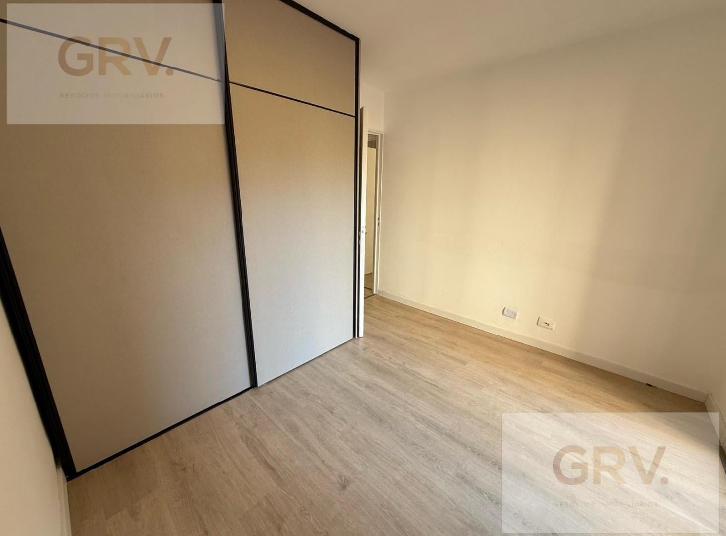Foto de Venta Departamento 1 Dormitorio con Cochera – Belgrano al 50 – Apto, imagen 5