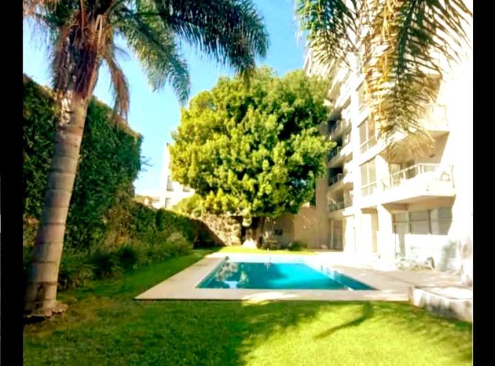 ALQUILER MONO AMBIENTE EN EDIFICIO DE CATEGORÍA 5
