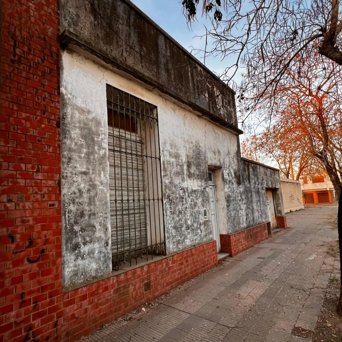 Casa a Reciclar. Mercedes Bs As 3