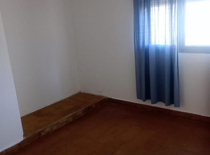ALQUILER EN BARRIO ARTIGAS 4