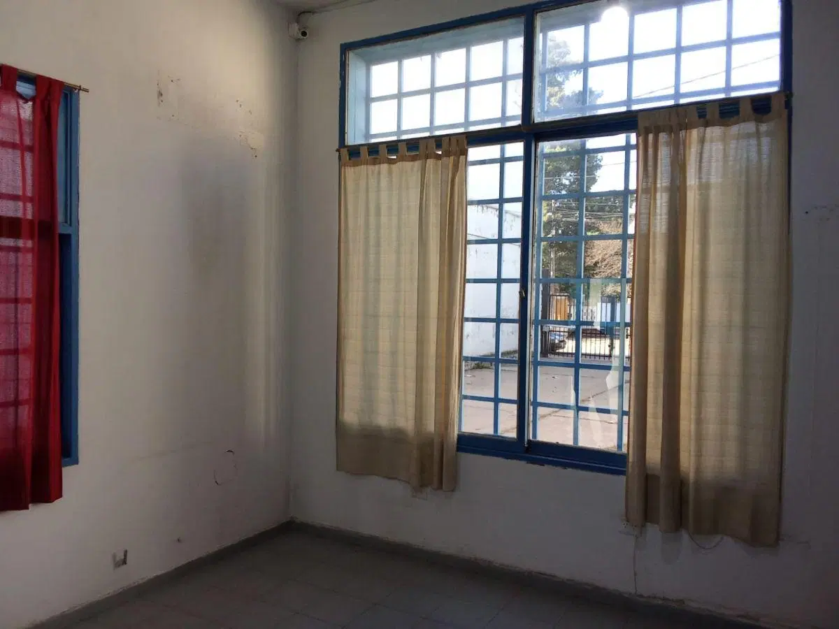 Excelente Nave industrial con oficinas. 5