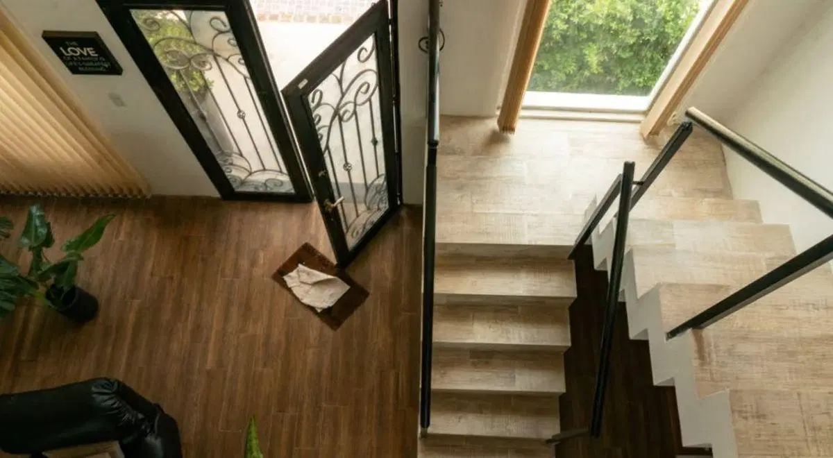 Casa de 297 m² con 4 dormitorios en venta en Monte Cristo 4