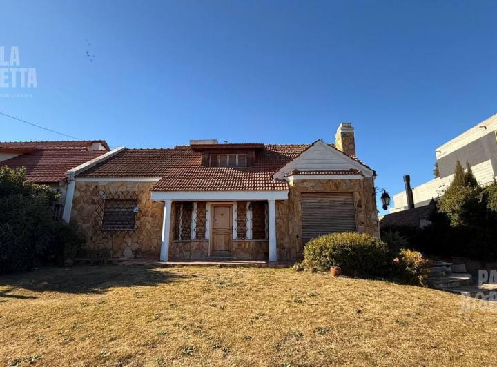Casa en  barrio Parque Palihue, Bahia Blanca 2