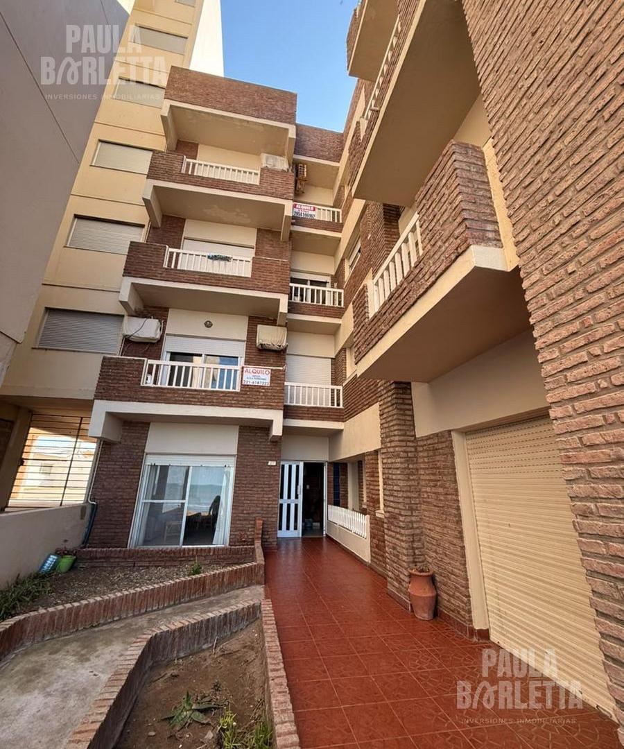 Foto de DEPARTAMENTO EN VENTA, MONTE HERMOSO, UN DORMITORIO, FRENTE AL MAR., imagen 1