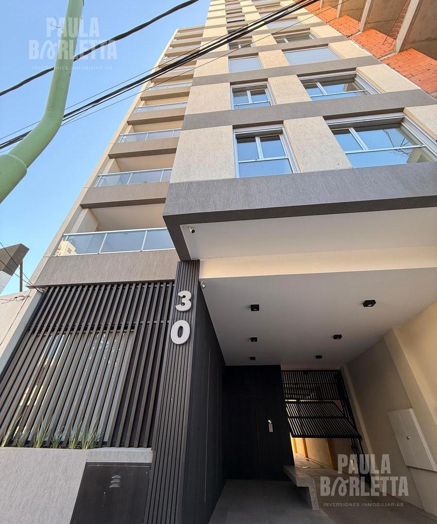 Foto de Departamento Semipiso de tres dormitorios, Corrientes 30, Bahia Blanca., imagen 1