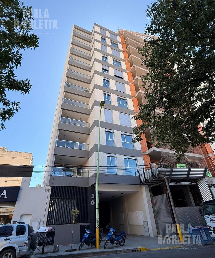 Foto de Departamento Semipiso de tres dormitorios, Corrientes 30, Bahia Blanca., imagen 2