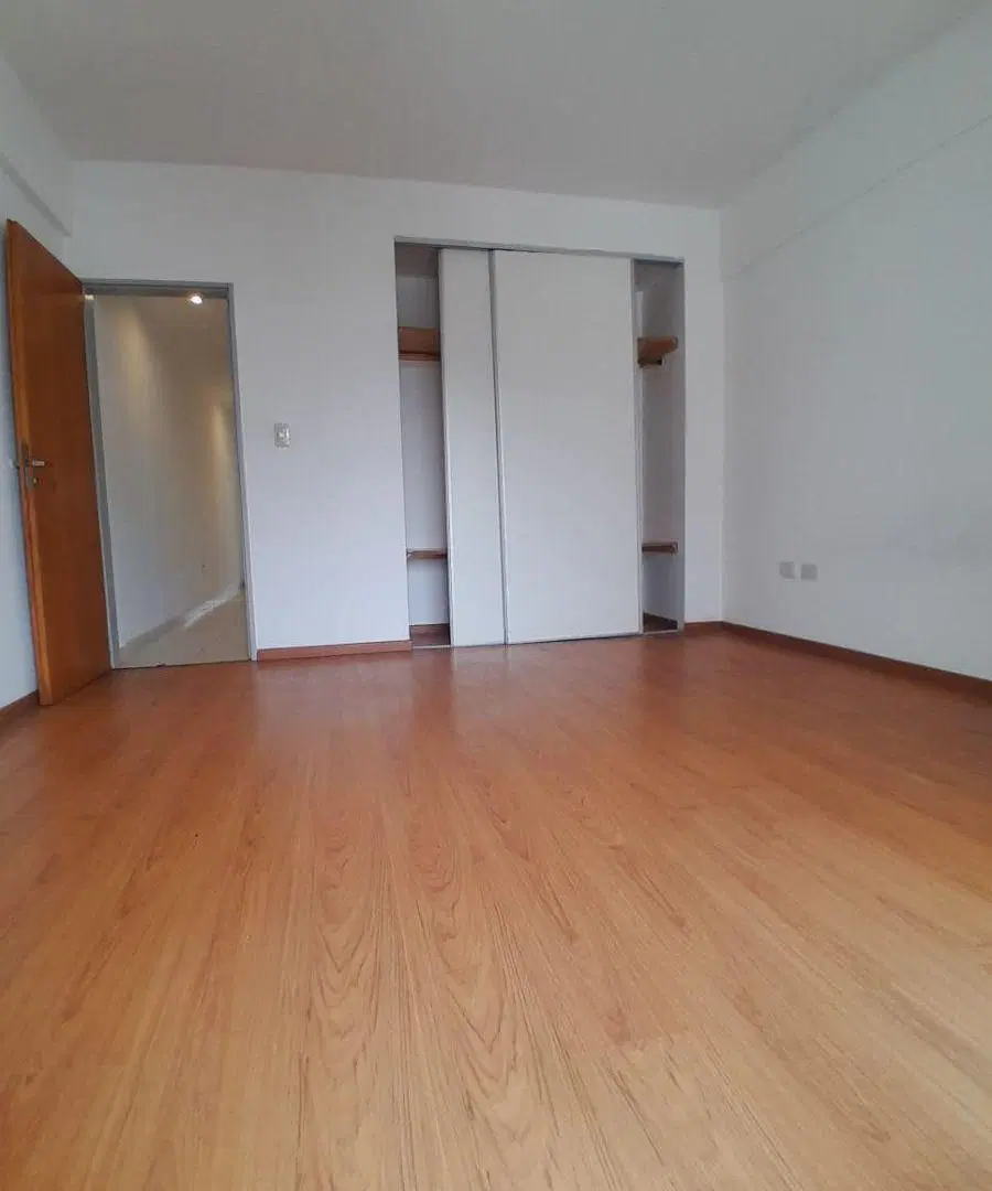 Alquiler Departamento 1 dormitorio con doble balcón, Casco Urbano de La Plata 4