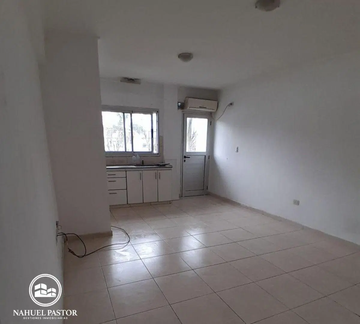 Alquiler Departamento 1 dormitorio con doble balcón, Casco Urbano de La Plata 5