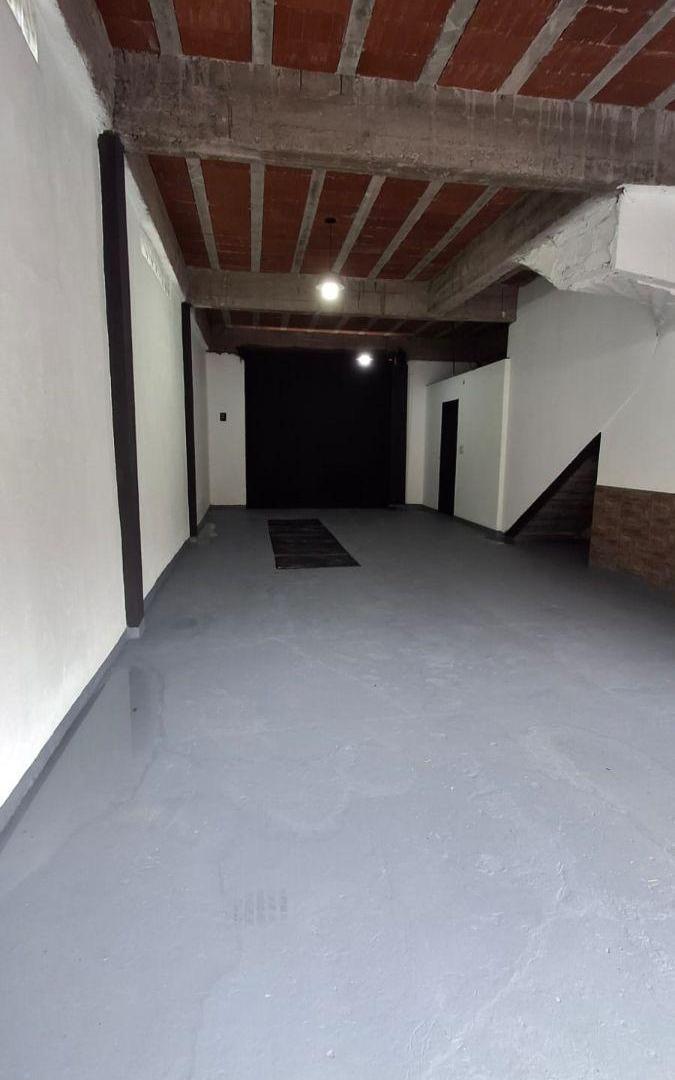 Foto de Alquiler Galpón/ Depósito, Los Hornos, imagen 4