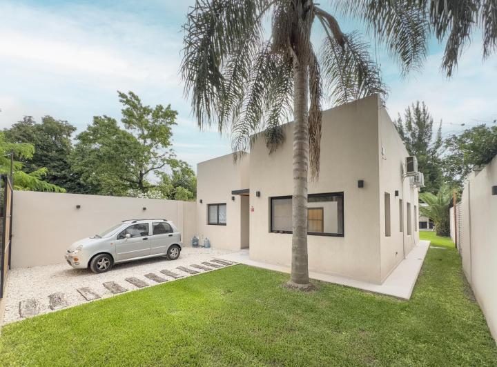 ALQUILER - CASA 3 AMBIENTES - PISCINA - QUINCHO - JARDIN – LELOIR 5