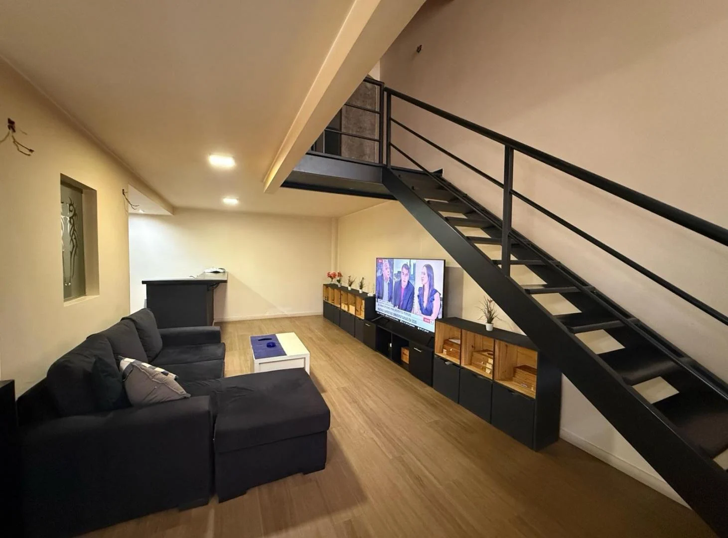 Venta de amplio duplex en complejo con ammenities - Villa Devoto