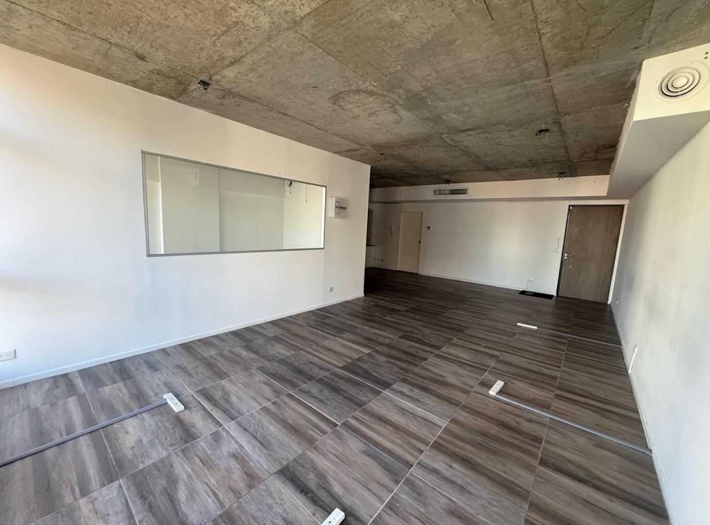 Alquiler o venta de amplia Oficina con seguridad 24hs - Palermo