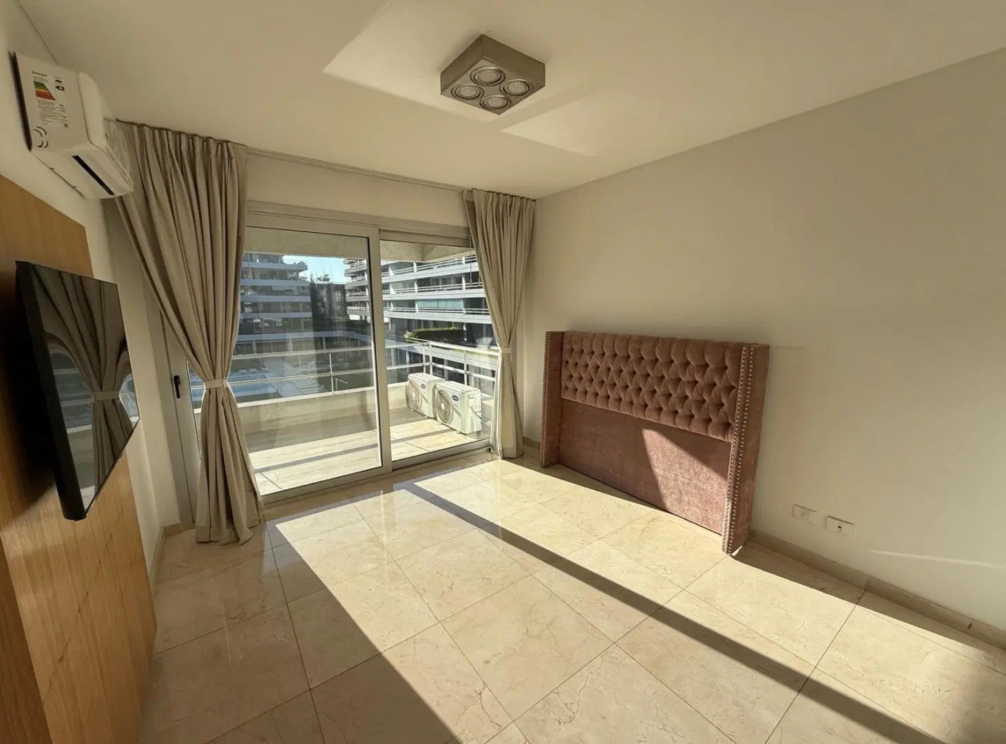 Alquiler Departamento 2 ambientes con balcon, complejo full ammenities - Bouquet 5